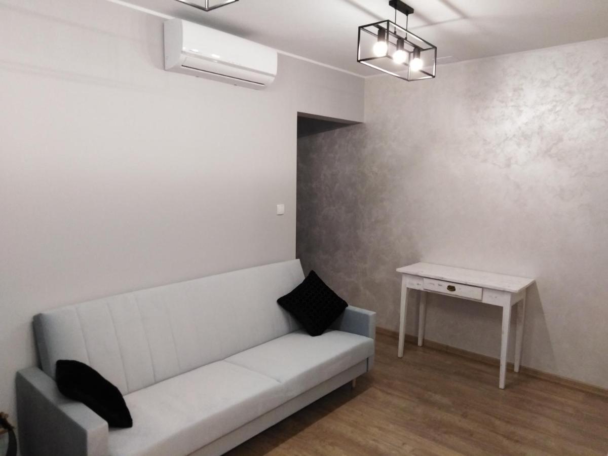 Apartament Joanna Sanok Eksteriør billede